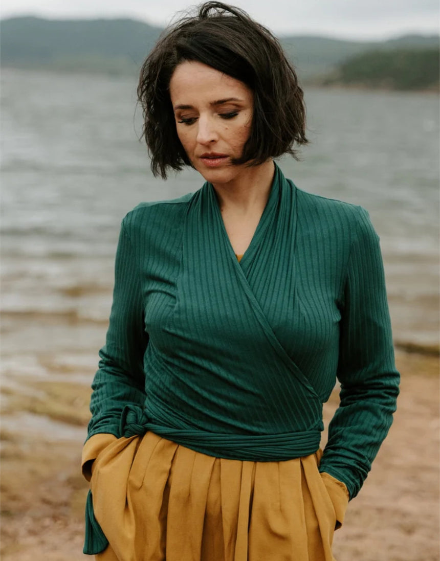 Le Cache Coeur Cursive Wrap Top Paper Sewing Pattern, Maison Fauve