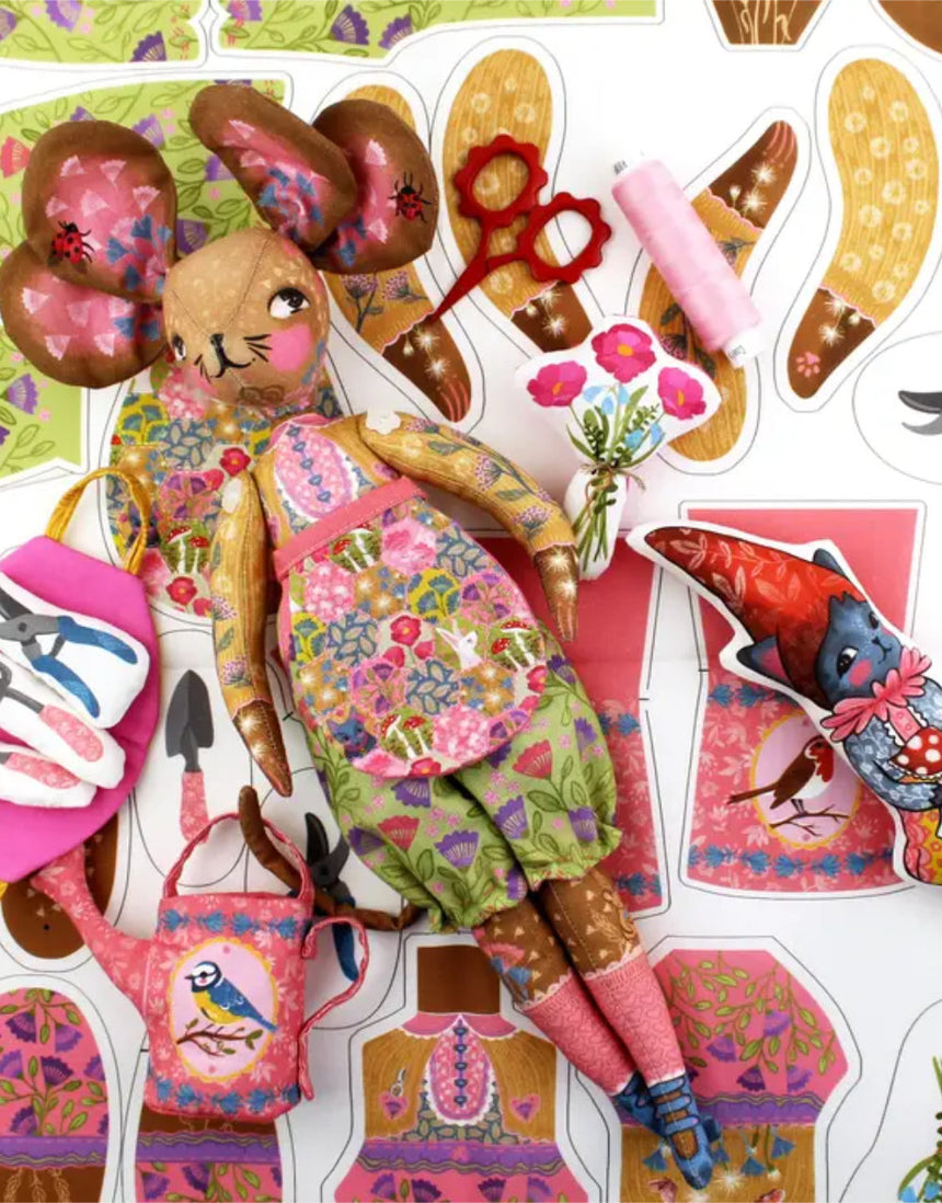 Rose Ceres the Gardening Mouse Sewing Kit, Miss Ella