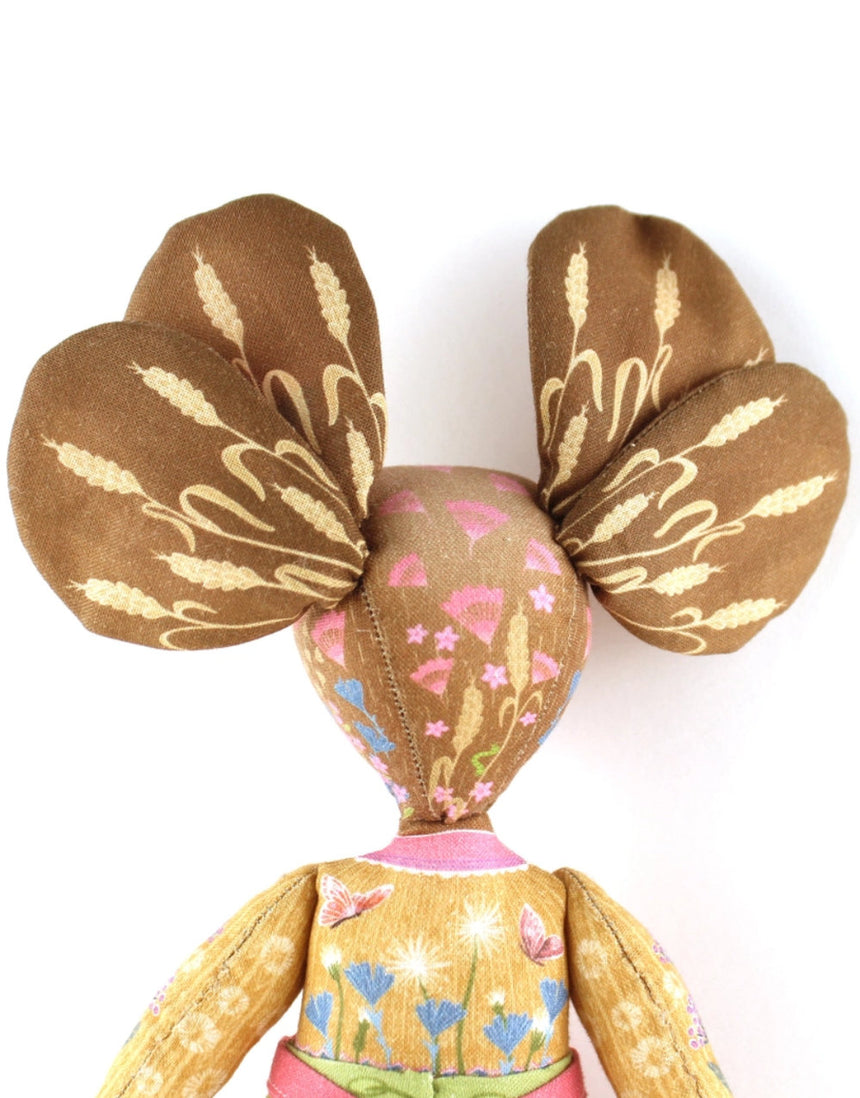 Rose Ceres the Gardening Mouse Sewing Kit, Miss Ella
