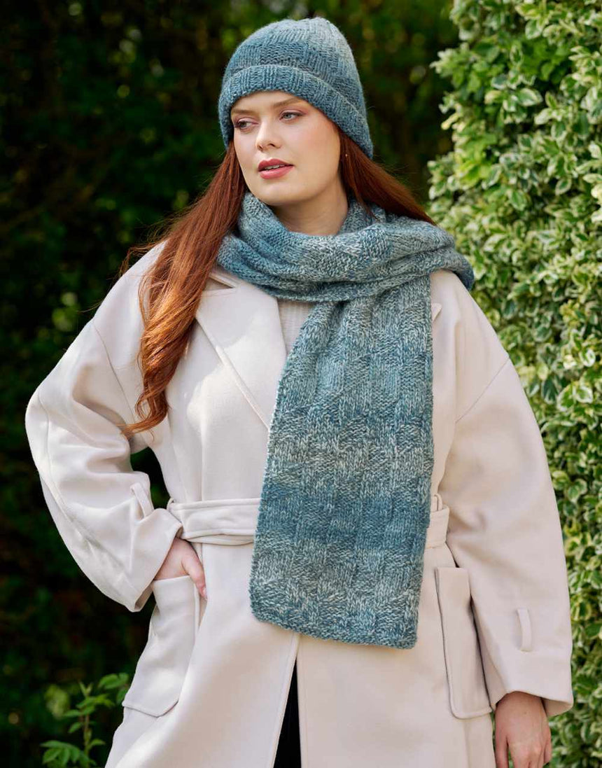 Lumi Hat & Scarf Knitting Pattern for Retreat Twist Chunky Yarn, Chloe Birch