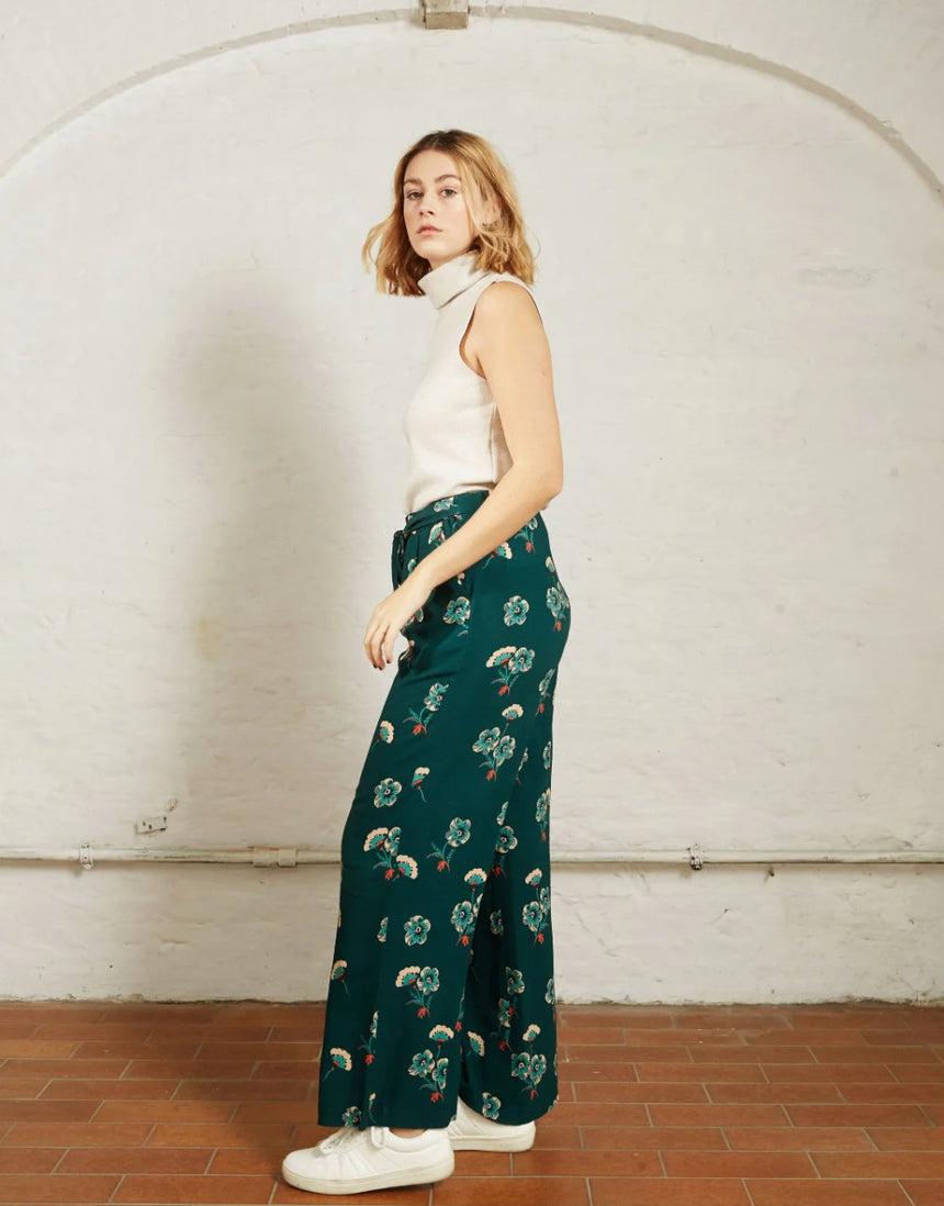 Emily Trousers Sewing Pattern, Atelier Jupe