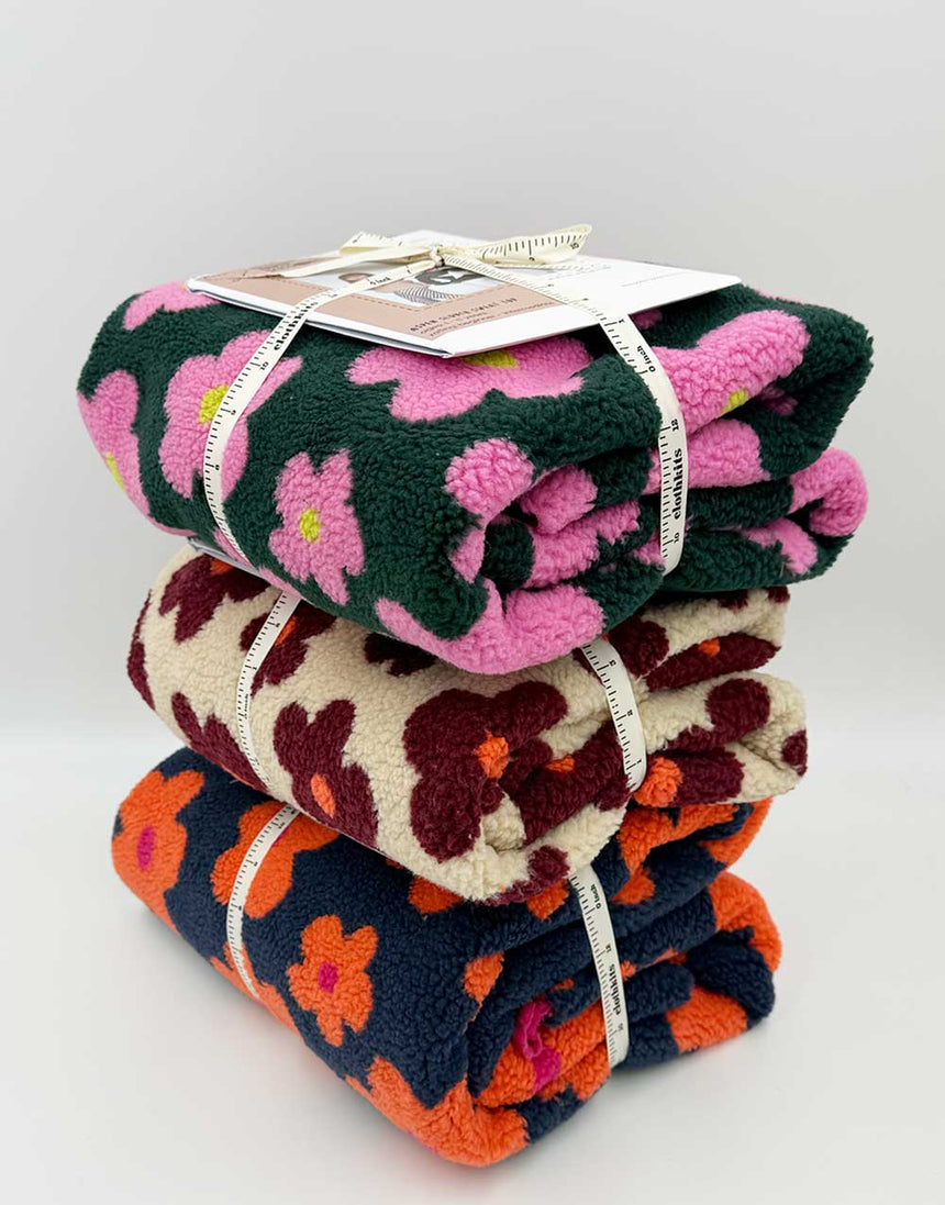 Aspen Kids Groovy Bloom Teddy Fleece Jumper Kit, Pattern Paper Scissors