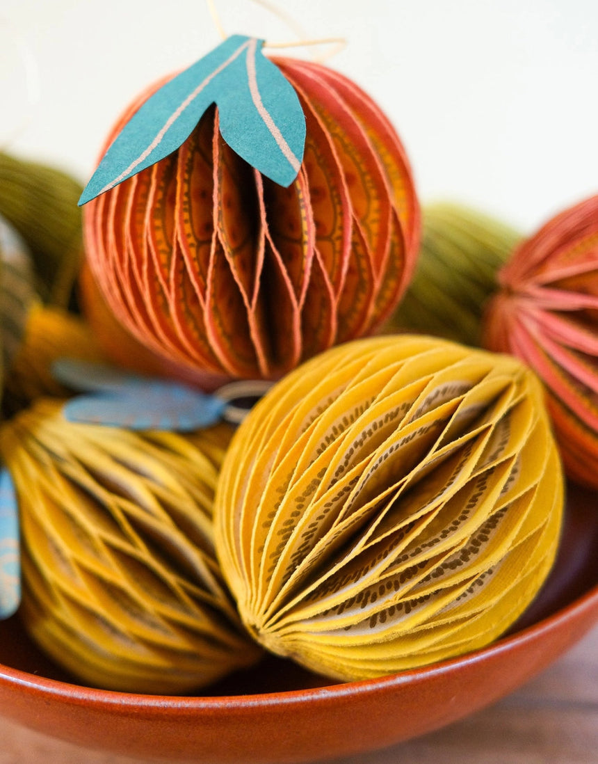 Lemon Honeycomb Decoration, East End Press