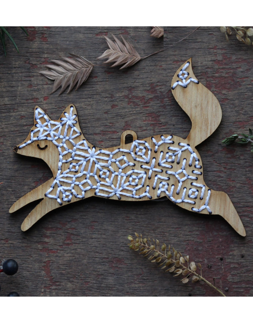 Fox Stitched Oak Ornament Kit, Kiriki Press