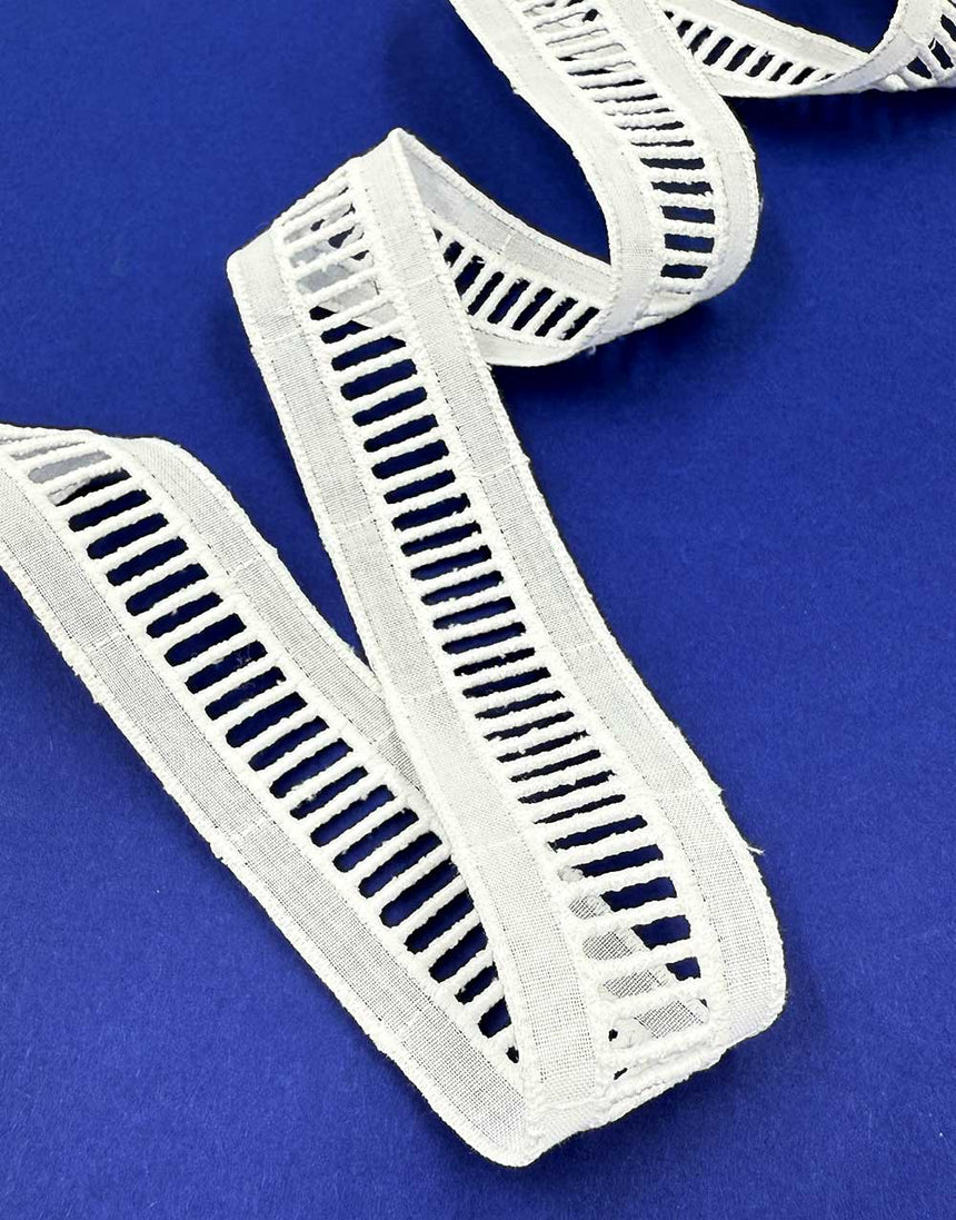 White Embroidered Insertion Lace Trim with Eyelets, 25mm