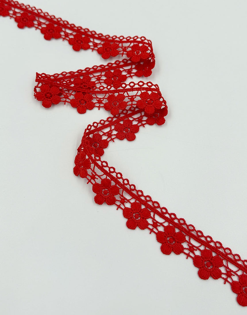 Red Daisy Guipure Lace Trim, 27mm