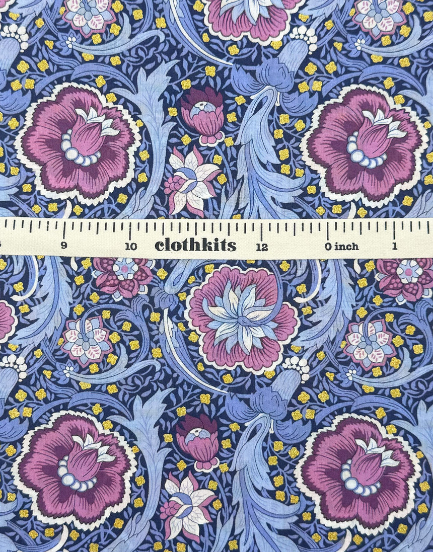 Liberty Fabrics Tana Lawn® Cotton Christmas Fabric Metallic Festive Finesse C