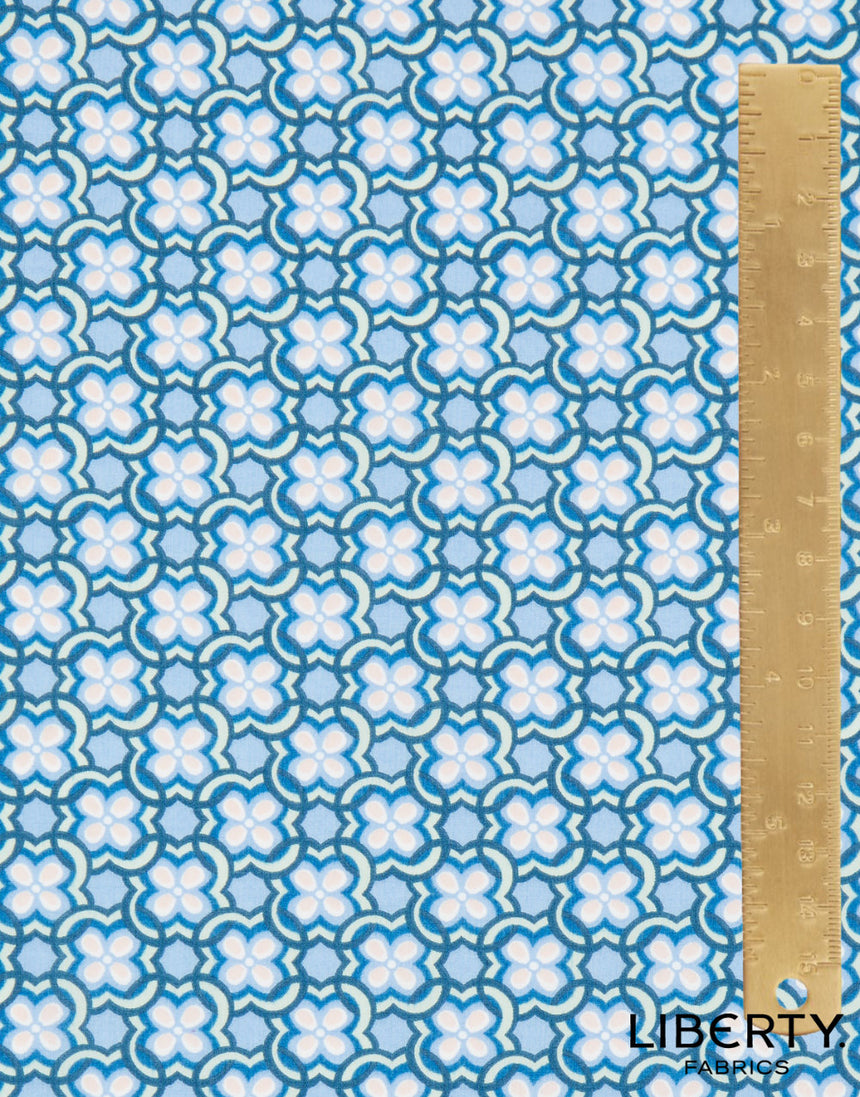 Liberty Fabrics Tana Lawn® Daisy Link A