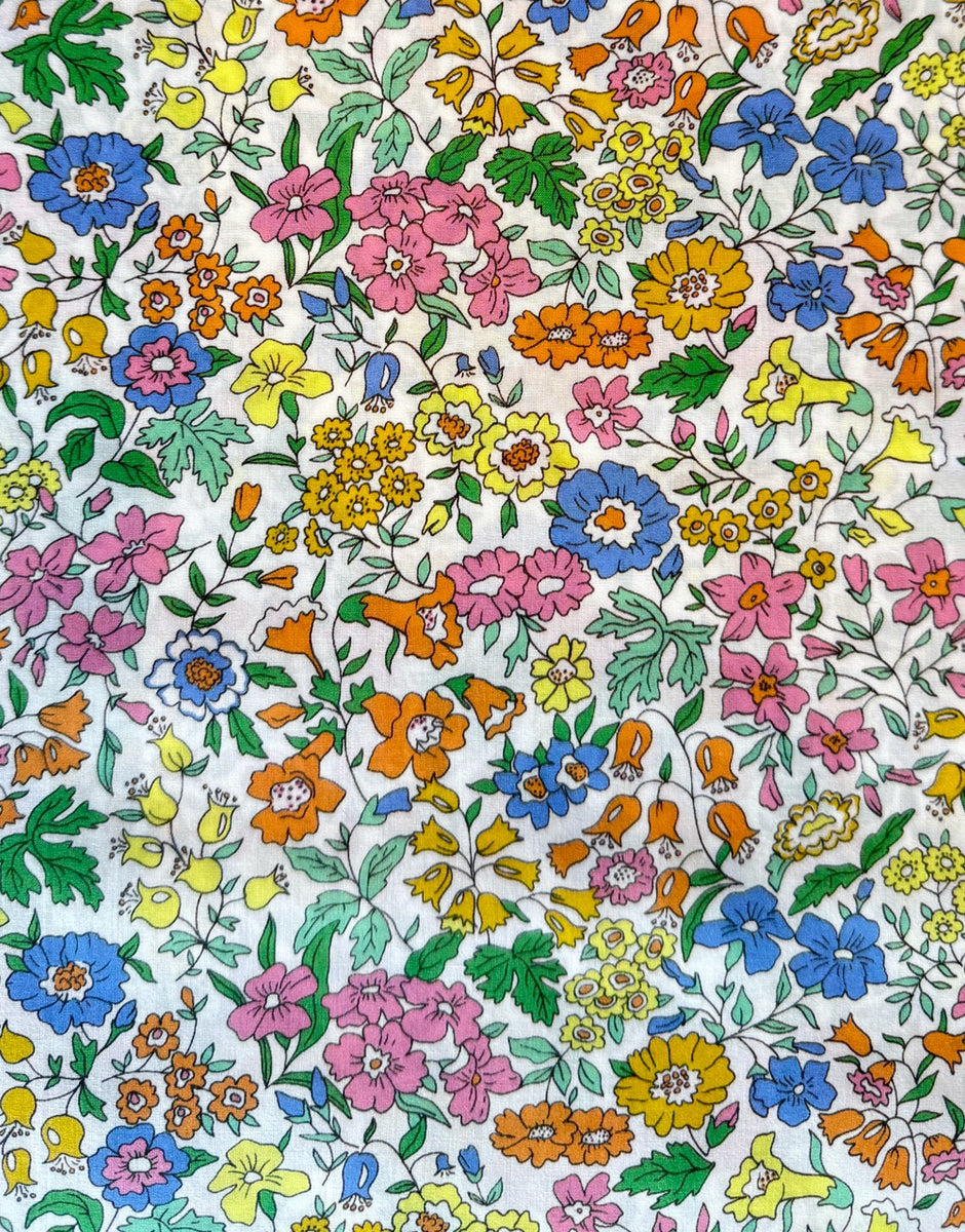 Liberty Fabrics Tana Lawn® Cotton Emma Amelia A – Clothkits