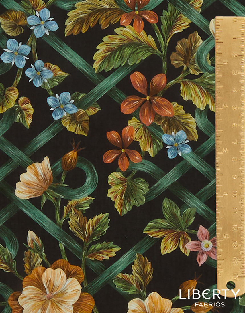 Liberty Fabrics Tana Lawn® Botanical Knot A