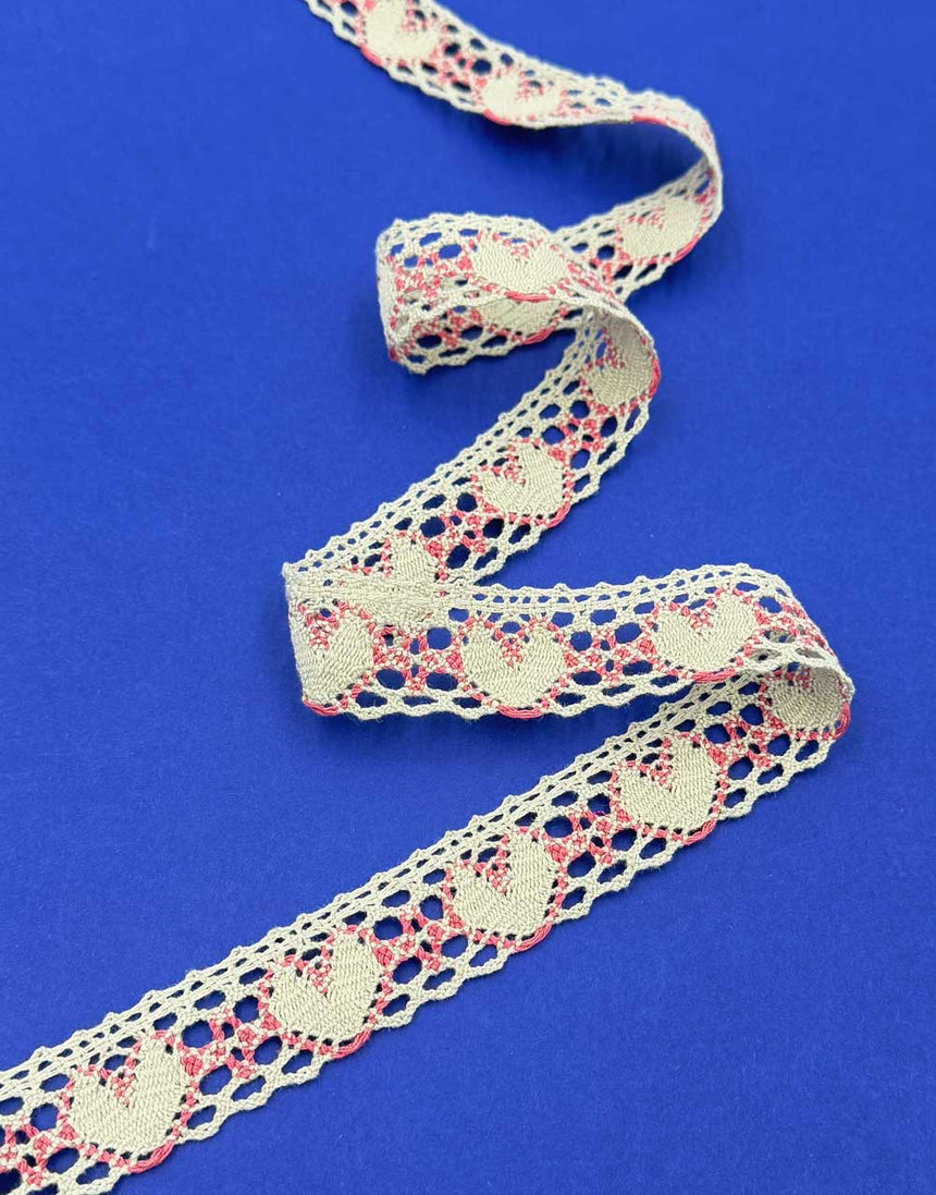 Linen & Rose Heart Dentelle Lace Trim, 25mm