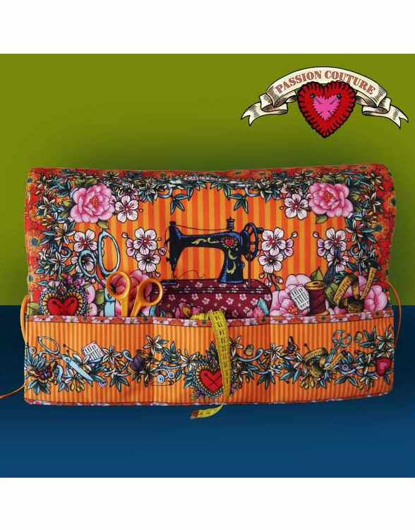 Couture Passion Velvet Sewing Machine Cover, Odile Bailloeul Sewing Kit