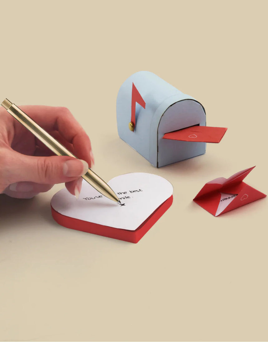 Fold Your Own Love Letters, Pikkii