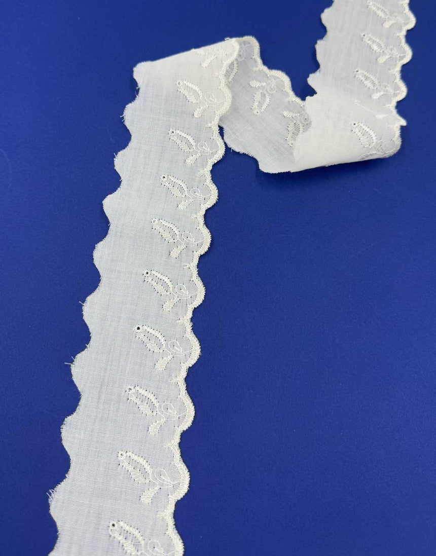 Cream Corn Head Broderie Anglaise Lace Trim, 50mm