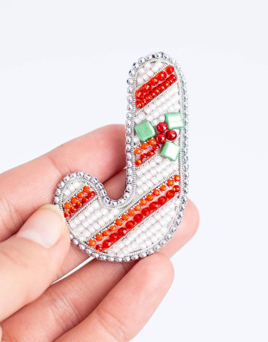 Christmas Themed Beaded Embroidery Brooch Kit, Set of 7