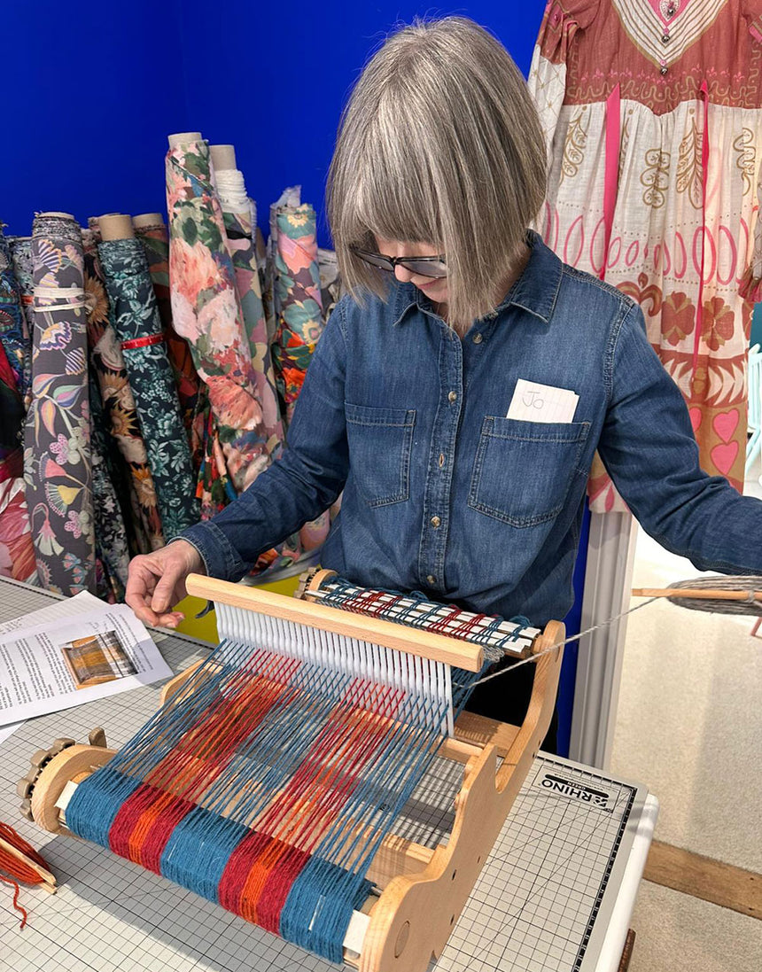 Beginner Weaving Day with a Rigid Heddle Loom | Chichester sewing Courses