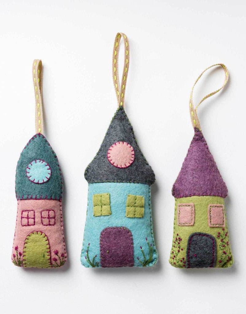 Corinne Lapierre Felt Craft Lavender Houses Felt Craft Kit by Corinne Lapierre 600209370920 600209370920