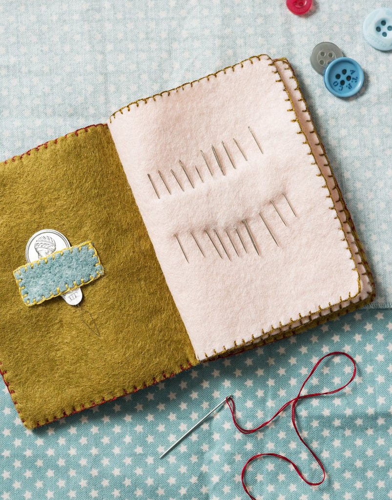 Corinne Lapierre Embroidery Needle Case Embroidered Felt Craft Kit by Corinne Lapierre 0608603782660 608603782660