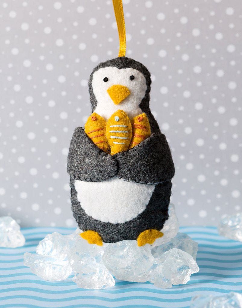 Corinne Lapierre Felt Craft Penguin Mini Felt Christmas Craft Kit by Corinne Lapierre 0608603782783 608603782783