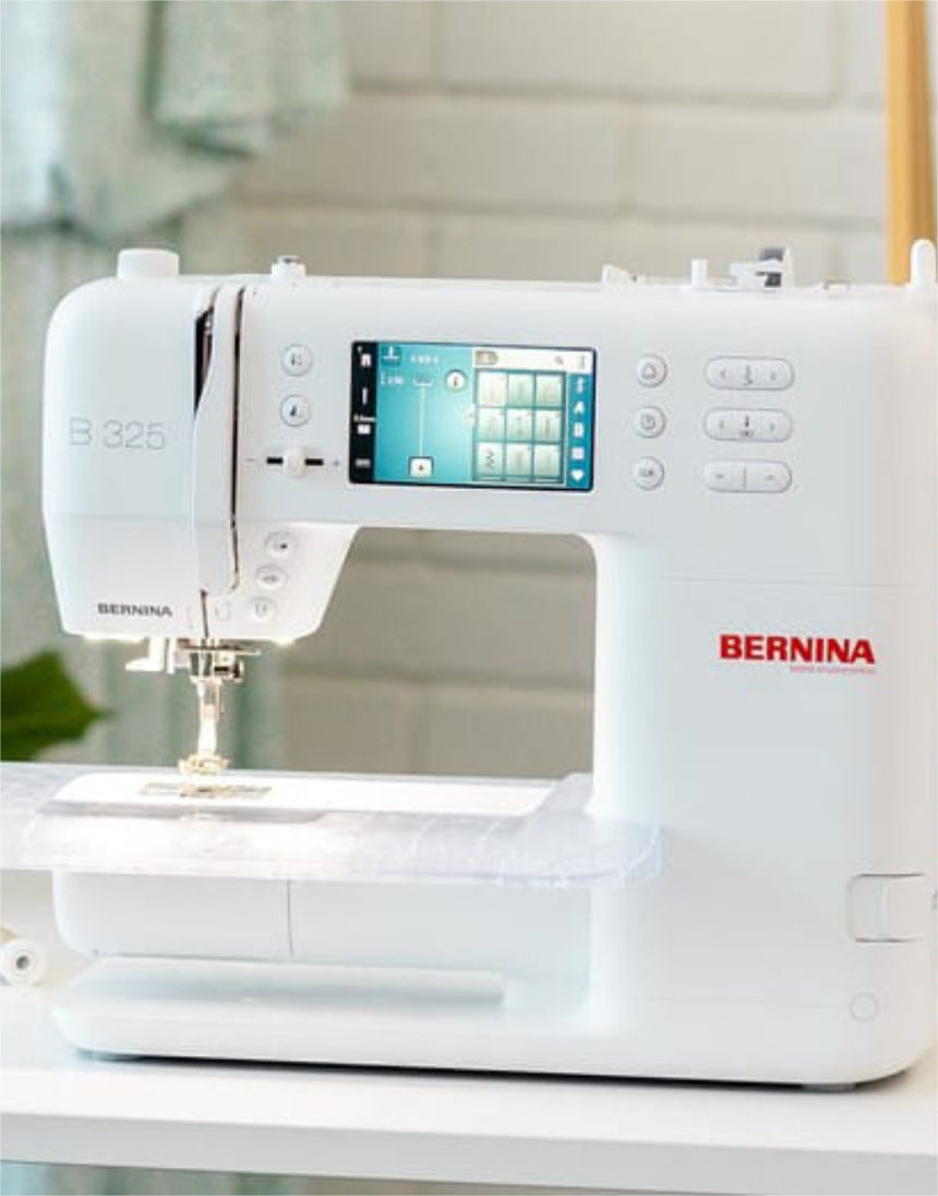 Bernina B325 (Gen 2) Sewing Machine
