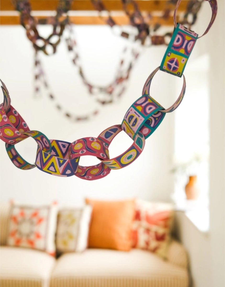 Bloomsbury Paper Chain Kit, East End Press