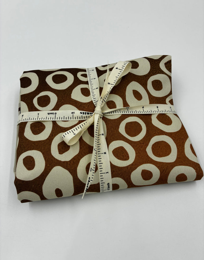 Mocha Pebble Makers Bag Sewing Kit