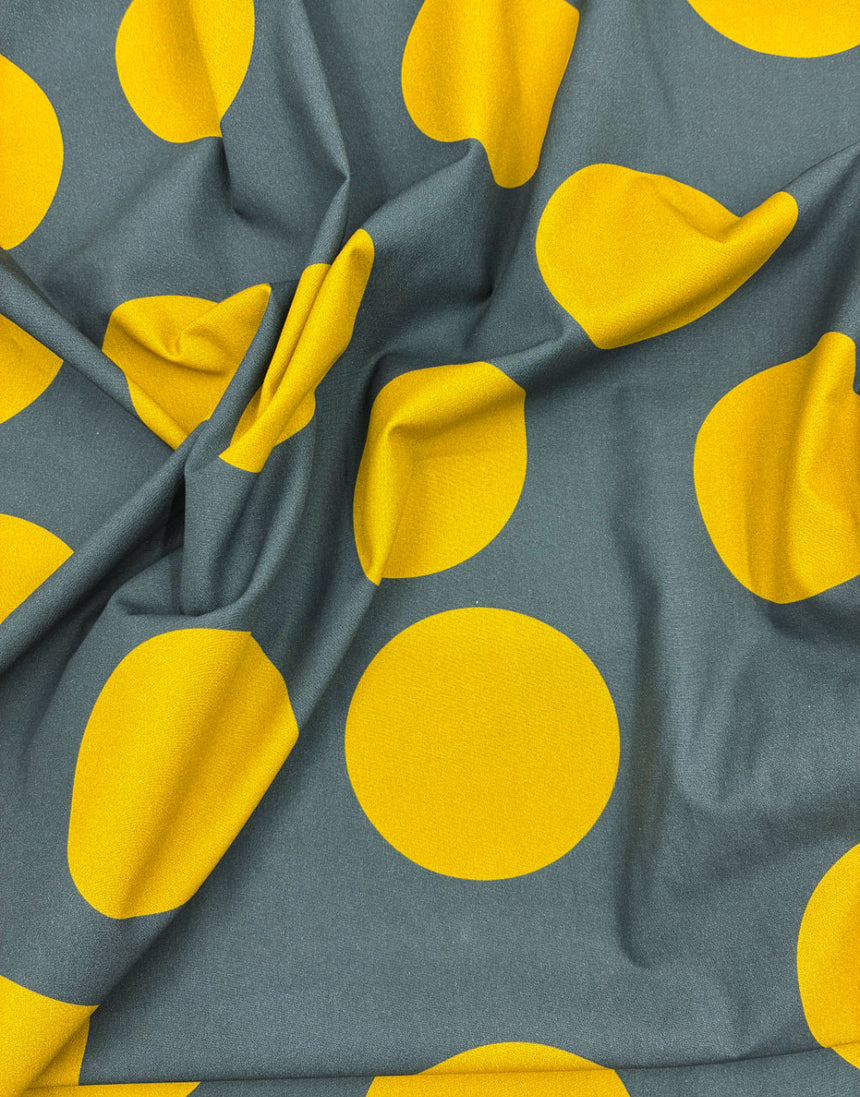 Beach Hut Spot, Cotton Poplin Fabric, Light and Lush