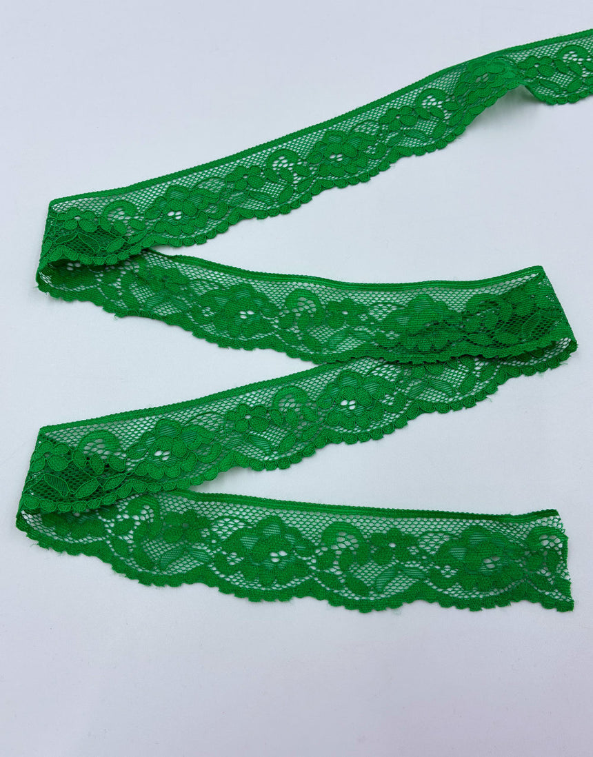 Knicker Elastic with Flowers, 33mm Wide