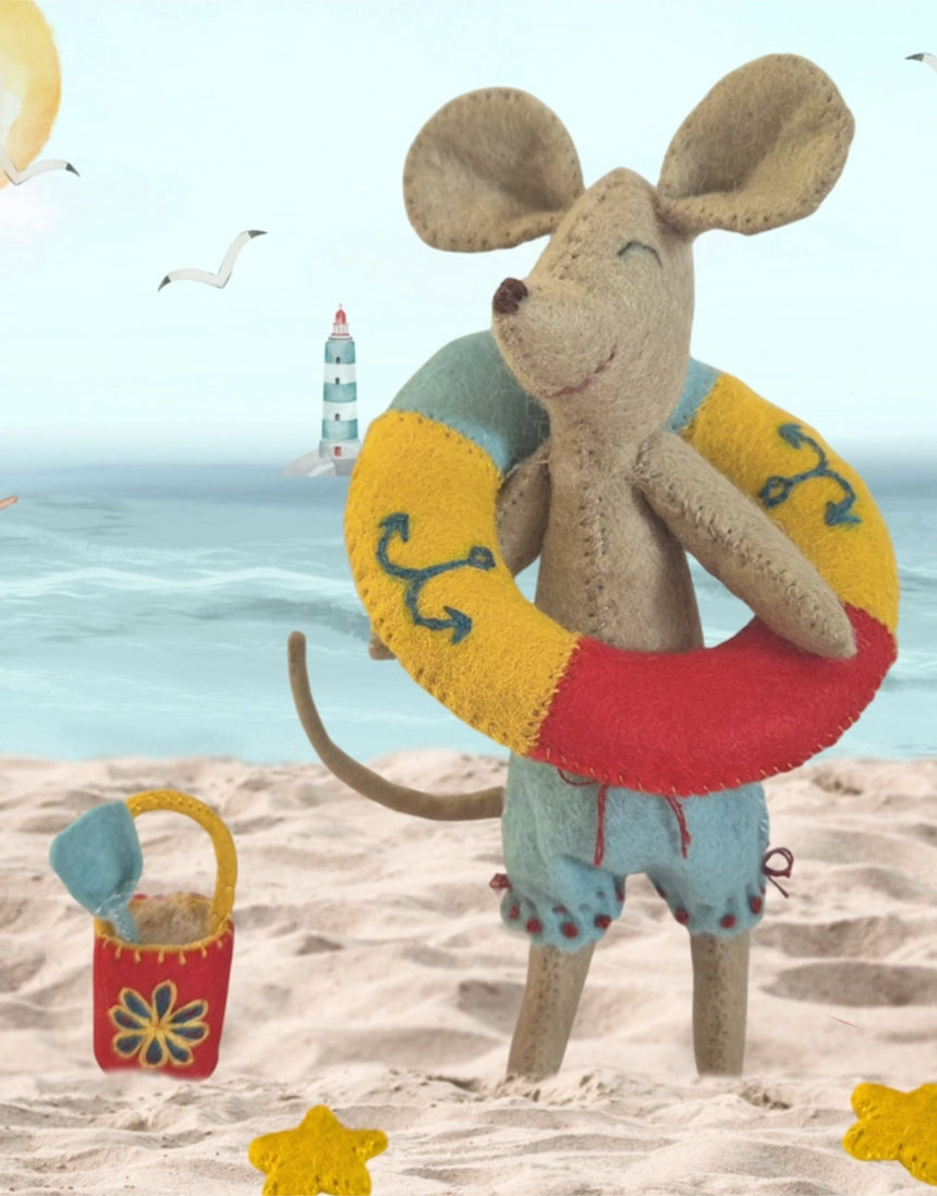 Little Mouse at the Seaside Felt Craft Mini Kit, Corinne Lapierre