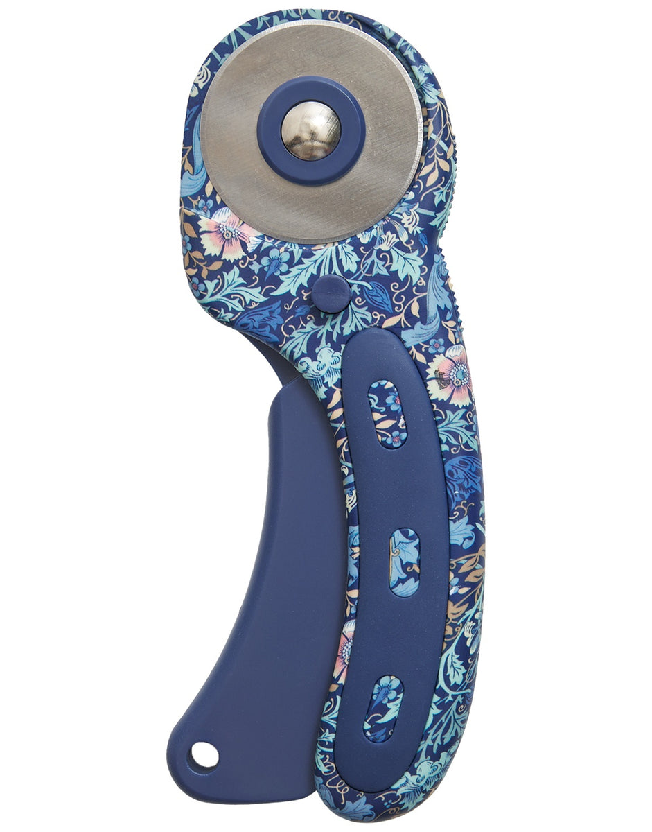 Rotary Cutter, Floral Arts and Crafts – Clothkits