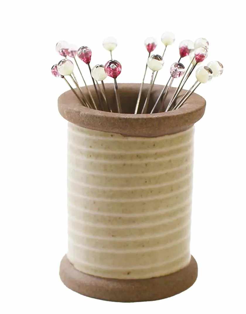 Kantsubaki Magnetic Ceramic Spool with Glass Headed Pins from Cohana