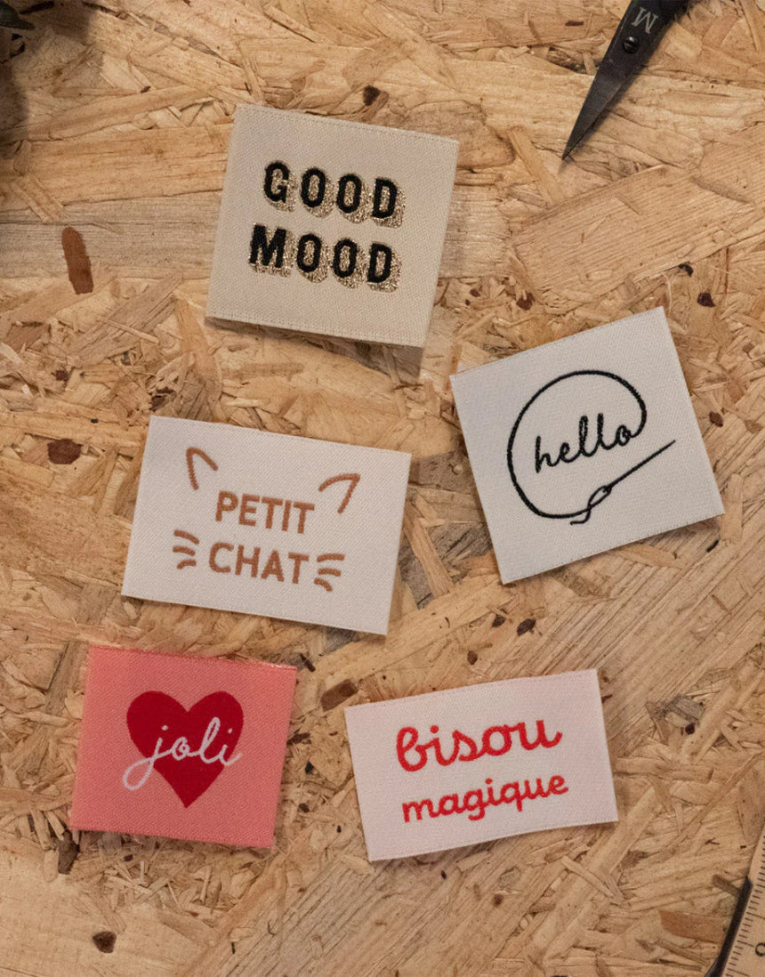 Cozy Woven Labels Set of 5, Ikatee