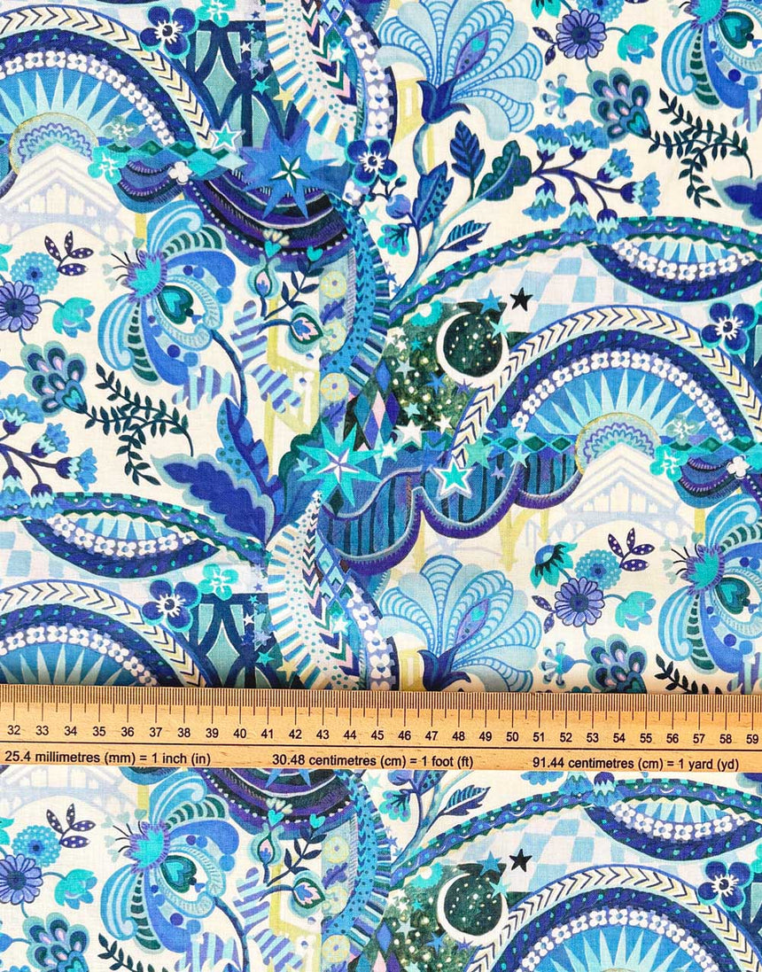 Liberty Fabrics Augusta Linen, The Liberty Stage