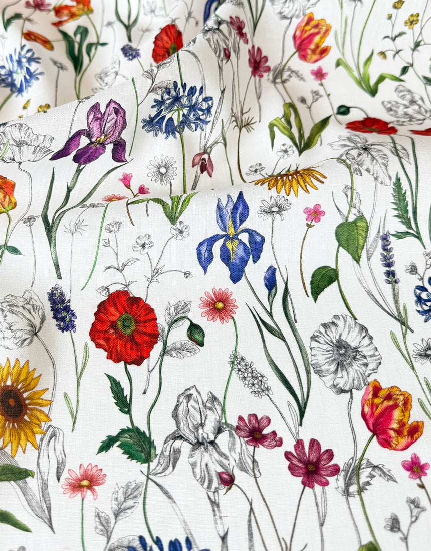 Liberty Fabrics Augusta Linen, Meadow Muse