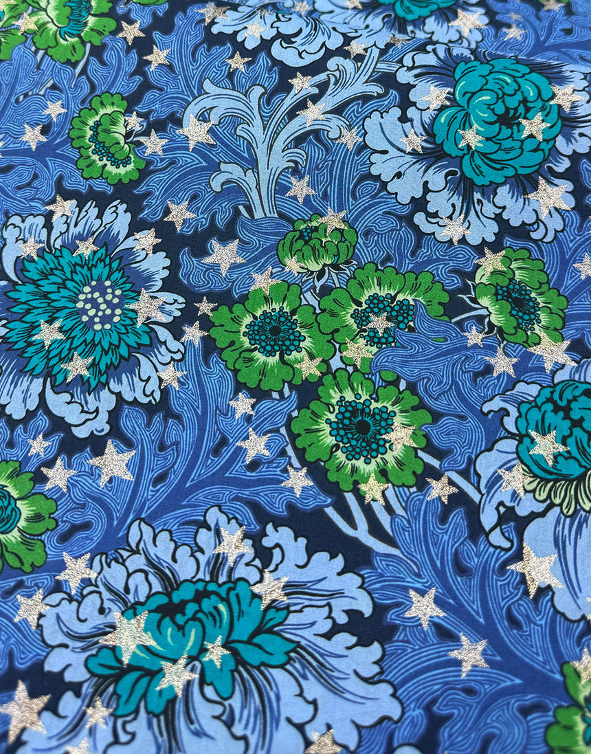 Liberty Fabrics Tana Lawn® Cotton Christmas Fabric December Day Star C