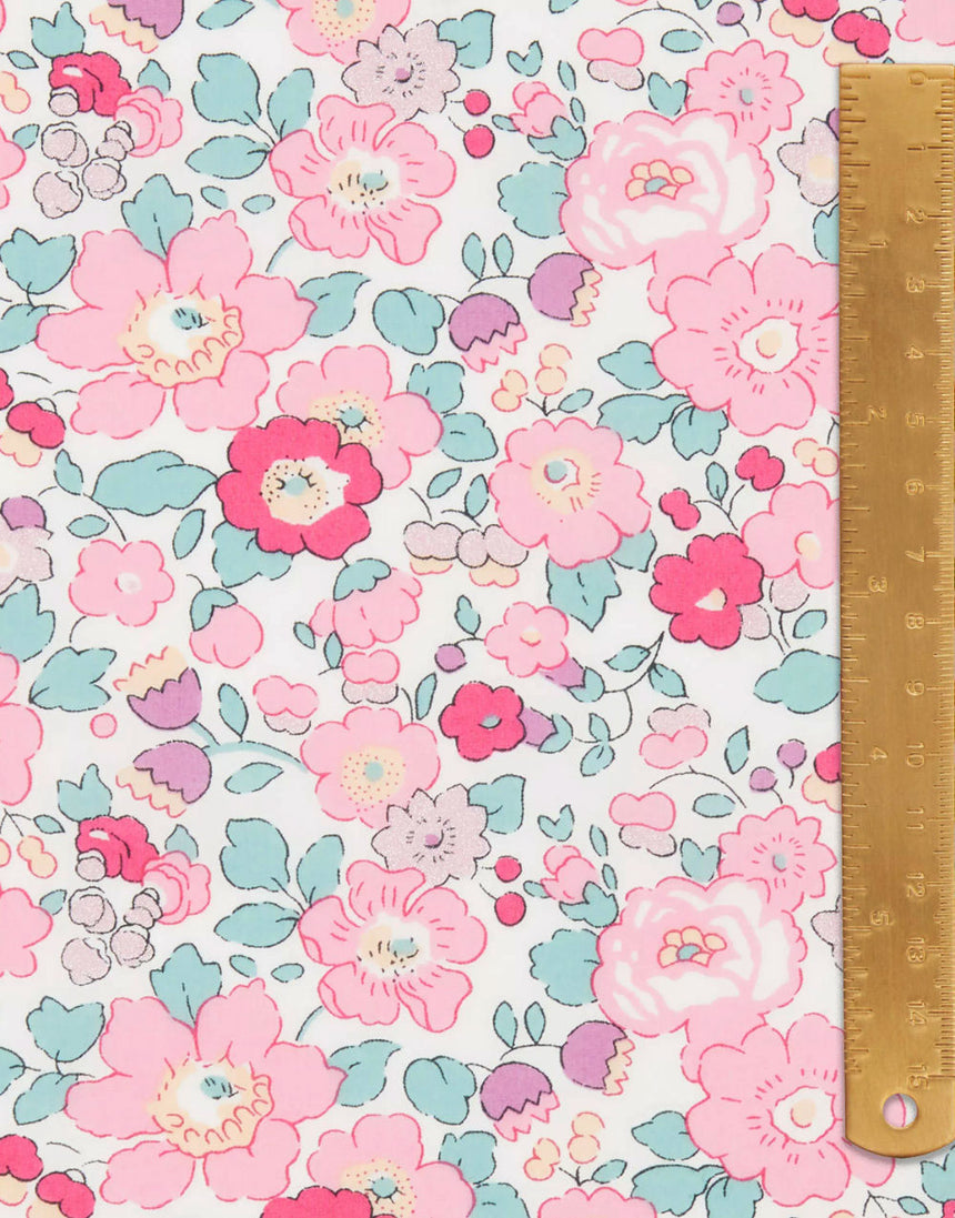 Liberty Fabrics Tana Lawn® Betsy Metallic A