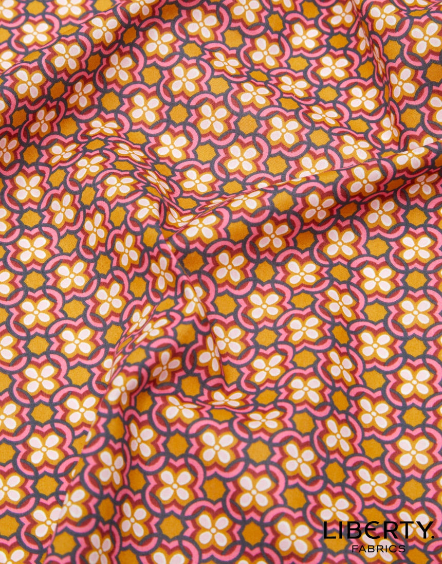 Liberty Fabrics Tana Lawn® Daisy Link B