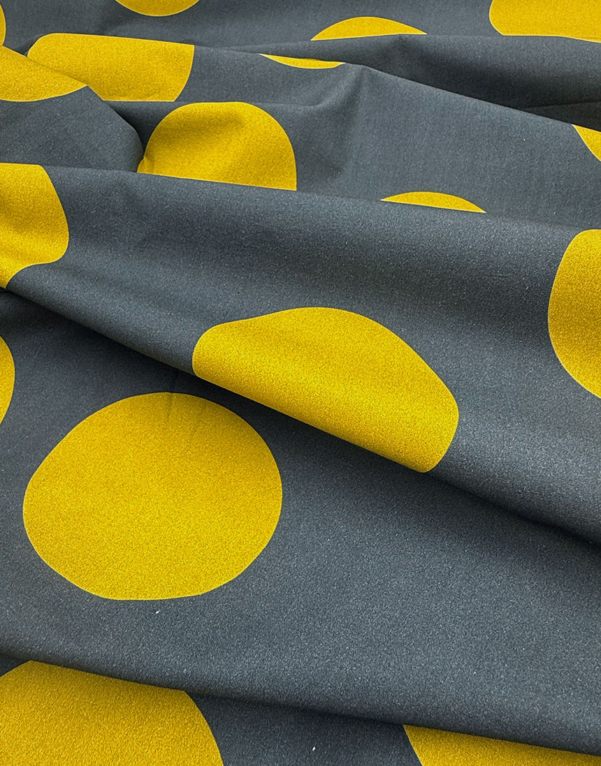 Beach Hut Spot, Cotton Poplin Fabric, Light and Lush