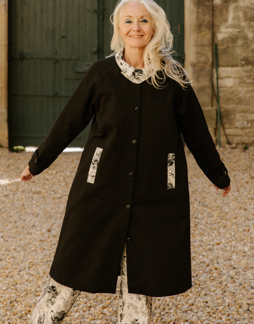 Le Pardessus Roman Overcoat Paper Sewing Pattern, Maison Fauve