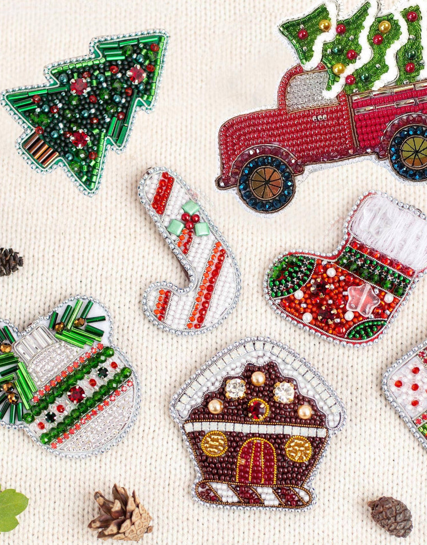 Gingerbread House Beaded Embroidery Brooch/Hanging Decoration Kit