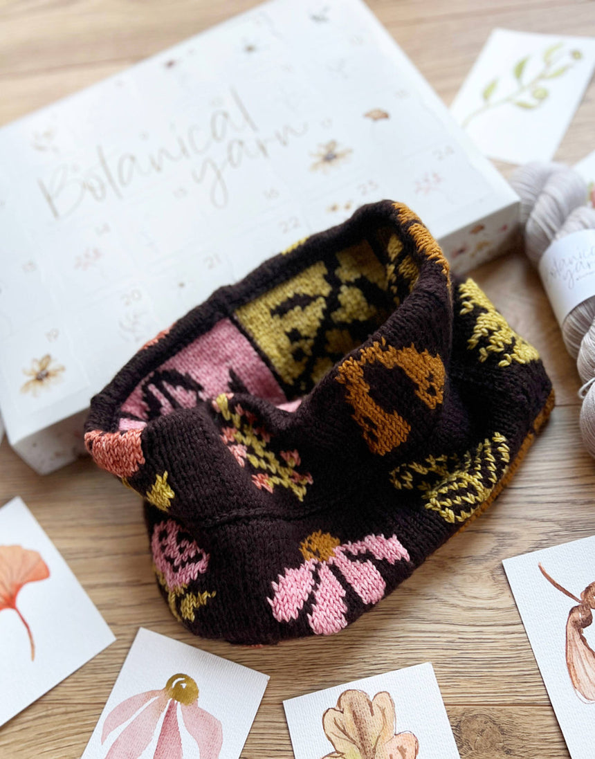 The Herbarium Cowl Knitting Pattern, Needle & Feather