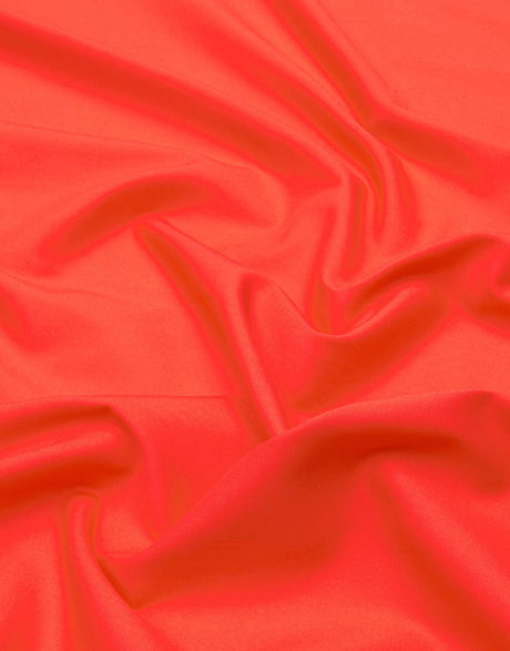 Liberty Fabrics Liberty Fabrics Tana Lawn® Plain Plain Tana Lawn® Liberty Fabrics Tana Lawn® Poppy Red Plain 100617321/02
