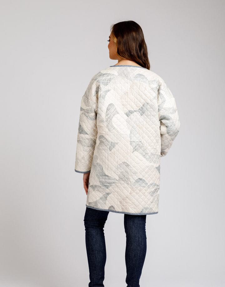 Hovea Quilted Jacket & Coat Sewing Pattern Size 020, Megan Nielsen