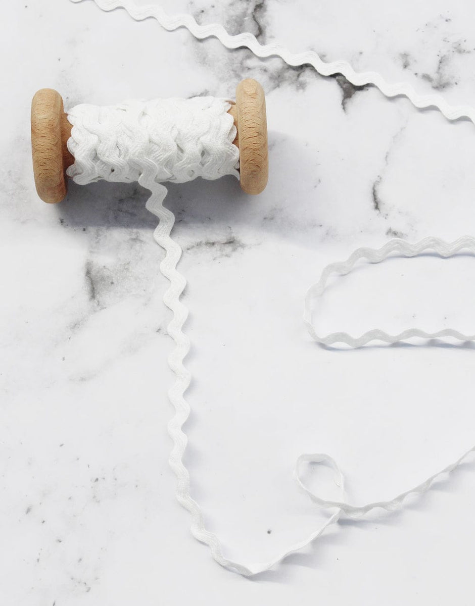 Ric Rac Trim, Various Colours, Small – Clothkits